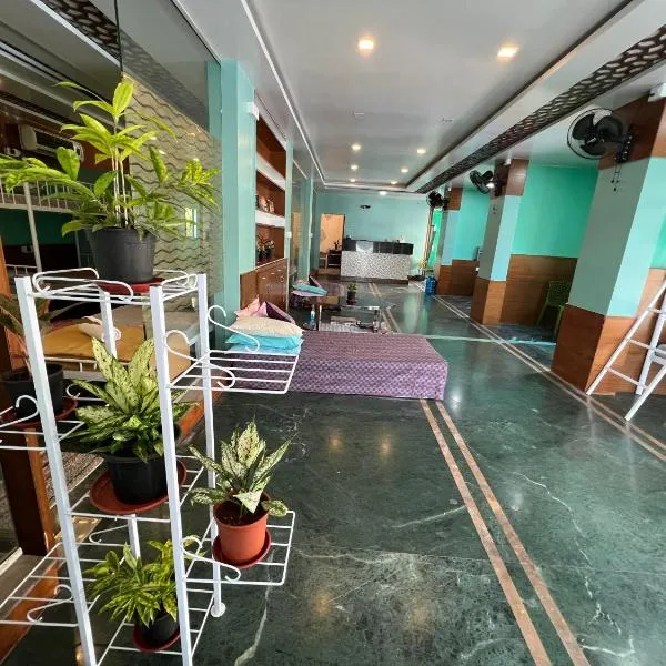 Backpackers hostel，位于浦那的酒店