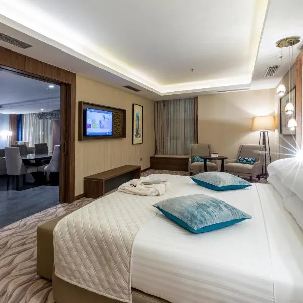 AZ Hotels Grand Oran，位于Delmonte的酒店