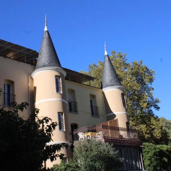 Appart'Hotel Castel Emeraude, Charme et Caractère，位于阿梅利莱班帕拉勒达的酒店