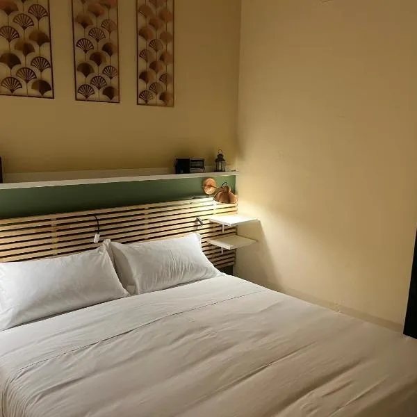 Casa Aida，位于Mezzago的酒店