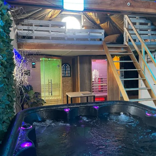 Casawellness nuit insolite avec jacuzzi，位于Floreffe的酒店