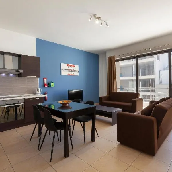Central Paceville Apartment Nightlife & Beach，位于帕切维拉的酒店