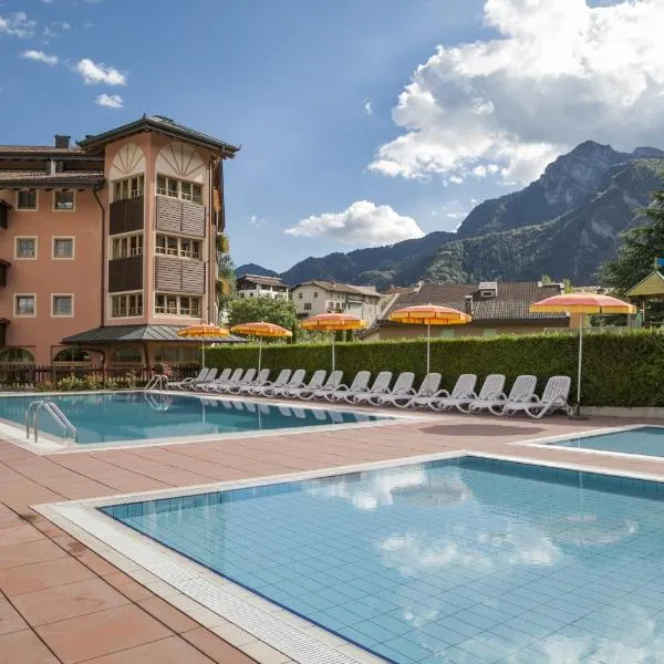 阿德里安娜家庭旅馆，位于Pieve di Bono的酒店