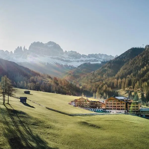 Cyprianerhof Dolomit Resort，位于蒂雷斯的酒店