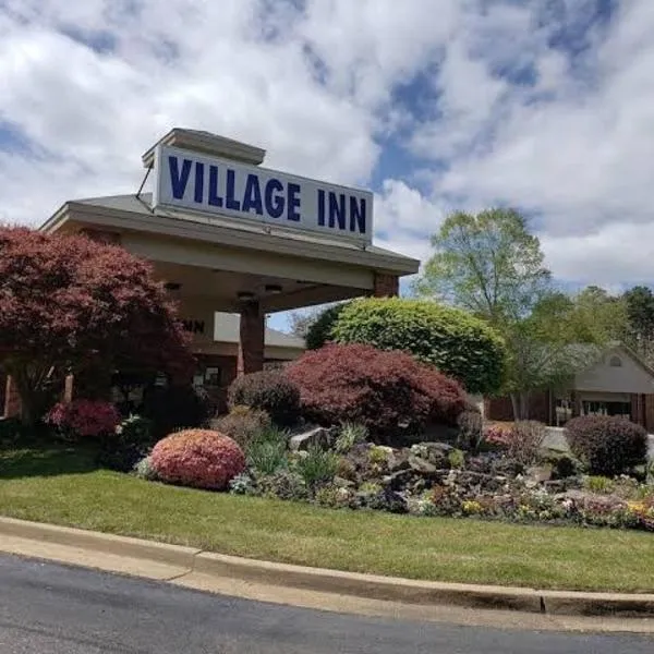 Hot Springs Village Inn，位于Owensville的酒店