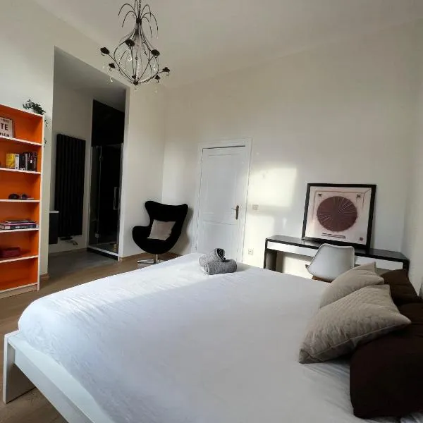 Lily Flower - B&B，位于Kapelle-op-den-Bos的酒店