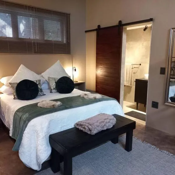 Stacey's Cornerstone Studio Apartment，位于希尔克雷斯特的酒店