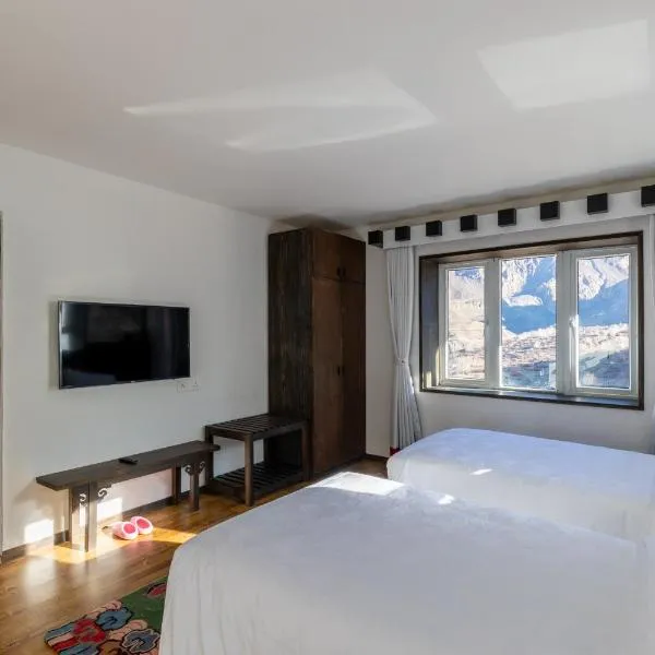 Lo Mustang Himalayan Resort，位于Muktināth的酒店