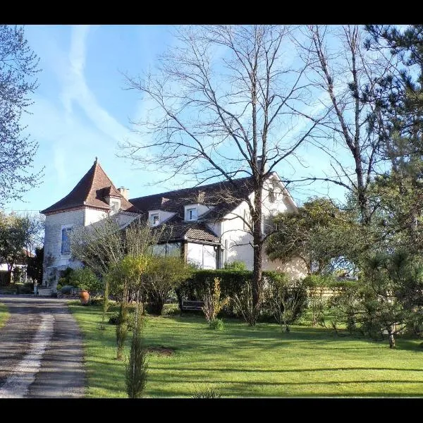 La Tour Des Quatre Chemins，位于格拉马的酒店