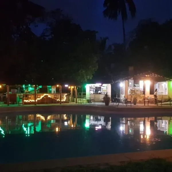 Makuti Villas Resort，位于Thuva的酒店