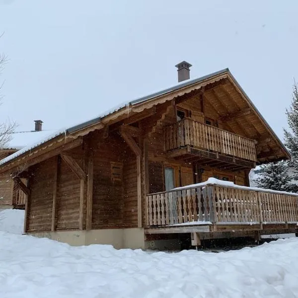 Chalet savoyard indépendant，位于土绪尔的酒店