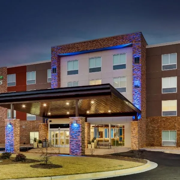 Holiday Inn Express & Suites - Dawsonville, an IHG Hotel，位于Lumpkin的酒店