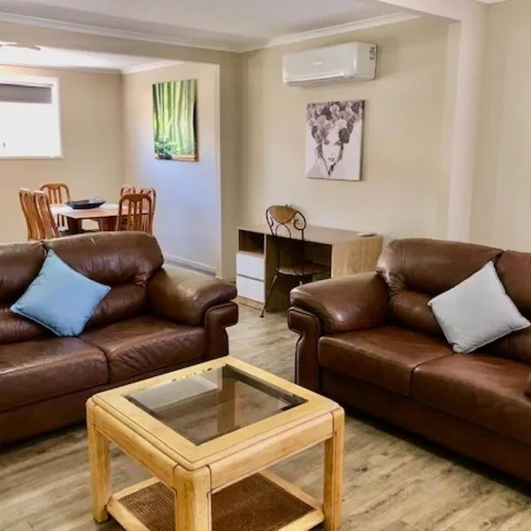 Lotus Views，位于Lynwood的酒店