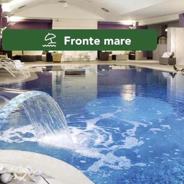 Yes Hotel Touring & SPA，位于Fogliano Marina的酒店