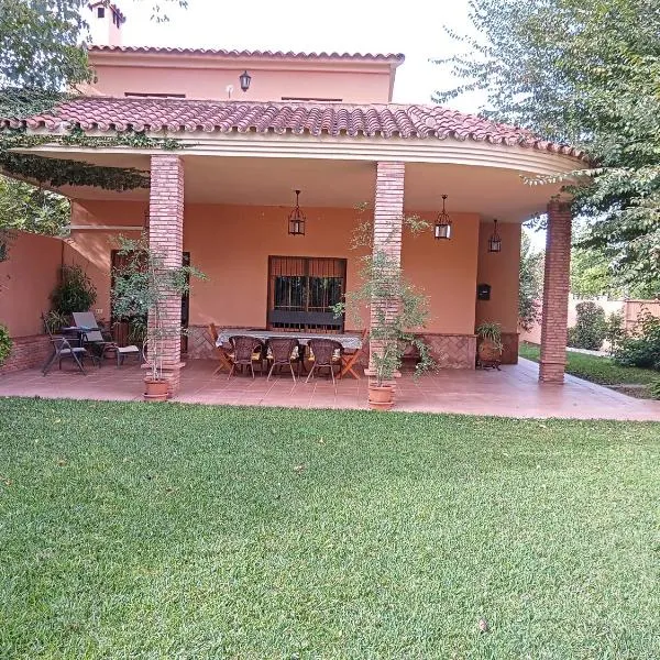 Casa Rural Orégano，位于卡莫纳的酒店