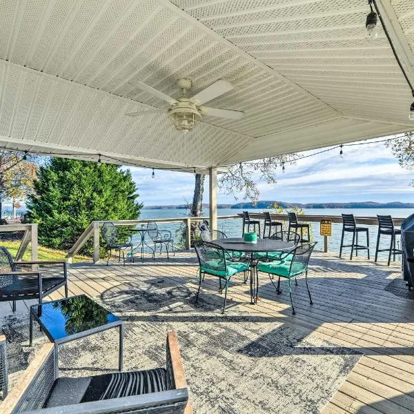 New Concord House w/ Lake Access + Fire Pit!,位于New Concord的酒店
