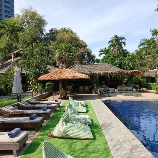 Let's Hyde Pattaya Resort & Villas - Pool Cabanas，位于北芭堤雅的酒店