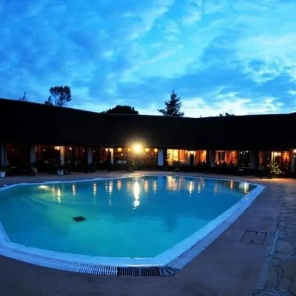 纳罗莫鲁河山林小屋，位于Naro Moru的酒店