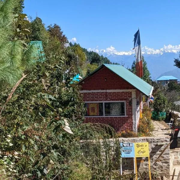 Wild Himalaya Glamping Camp，位于Bāgi的酒店