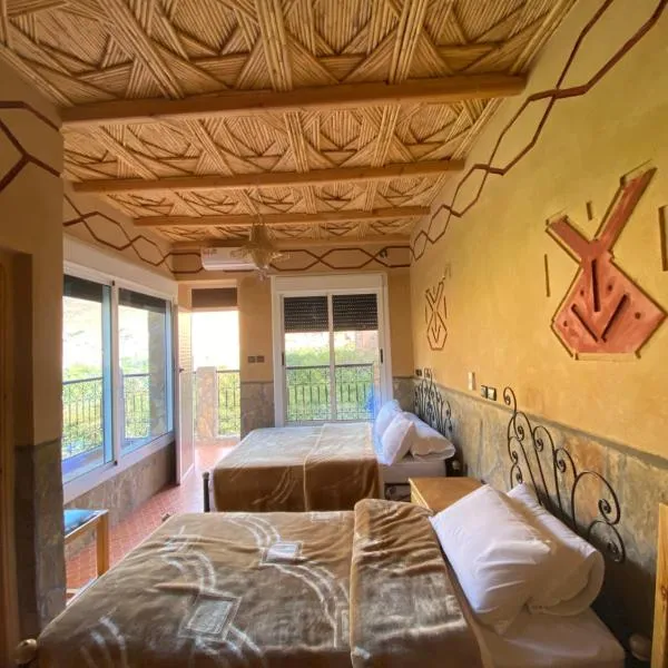 La Petite Gorge, Hôtel & Restaurant Todra Gorge，位于廷吉尔的酒店