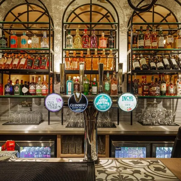 The Wynnstay Hotel, Oswestry, Shropshire，位于奥斯威斯的酒店