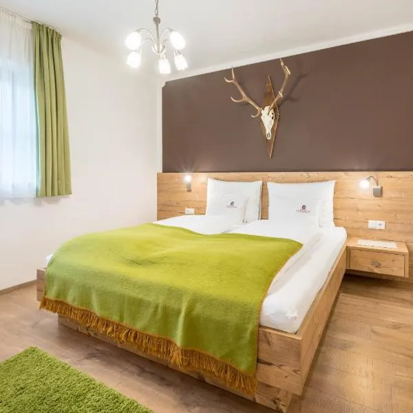 Haus zur Vogelweide App 1，位于多比亚科的酒店