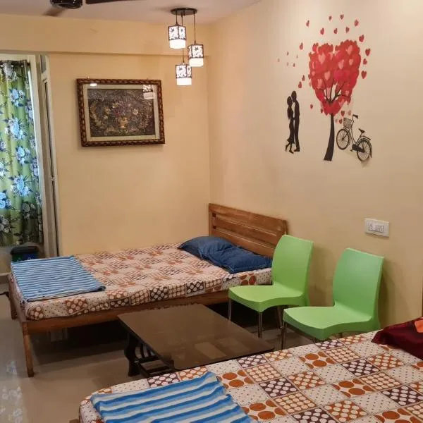 Godwill Kimo Guest house Seraulim，位于马尔冈的酒店