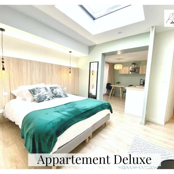 Les Anges - 6 appartements - Place des héros，位于昂泽圣奥宾的酒店
