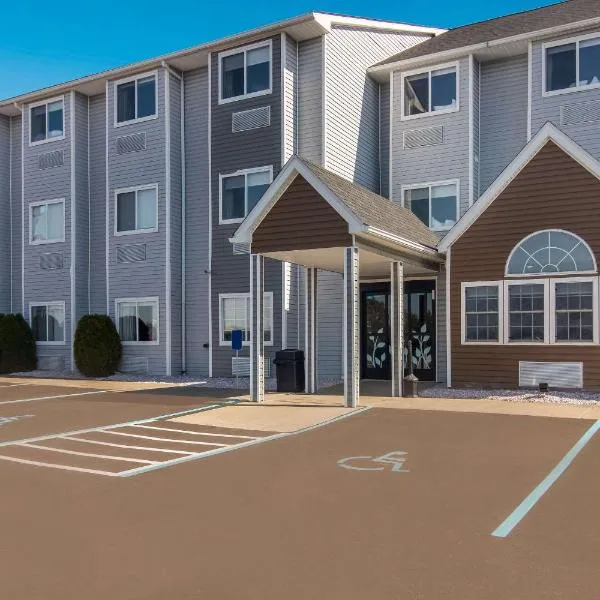 MainStay Suites Clarion, PA near I-80，位于Shippenville的酒店
