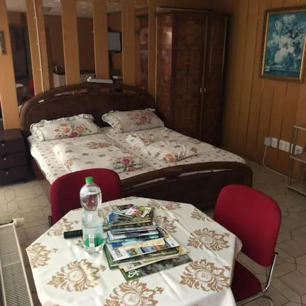 Cozy Unterkunft im Spreewald nahe Tropical Islands，位于Rietdorf的酒店