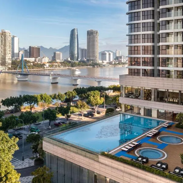 Meliá Vinpearl Danang Riverfront，位于岘港的酒店