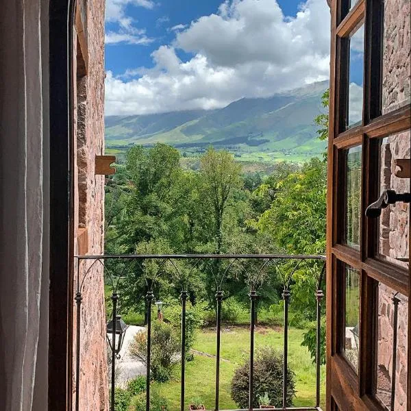 Castillo de Piedra Tafi del Valle，位于埃尔莫拉尔的酒店