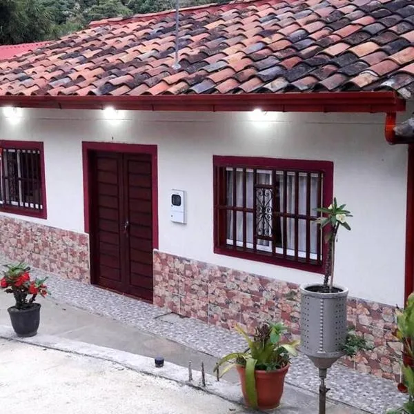 Casa Villa Helena，位于圣希尔的酒店