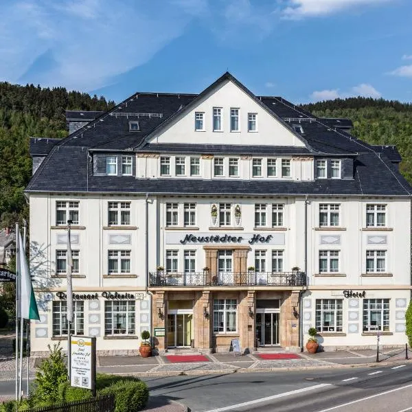 诺伊施塔特霍夫酒店，位于Bockau的酒店