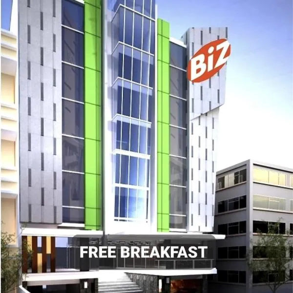 BIZ HOTEL City Center，位于Batu Merah的酒店