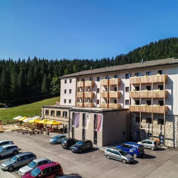 Hotel Pokljuka，位于Podjelje的酒店