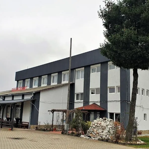 Pensiune Perla，位于Valea Borcutului的酒店