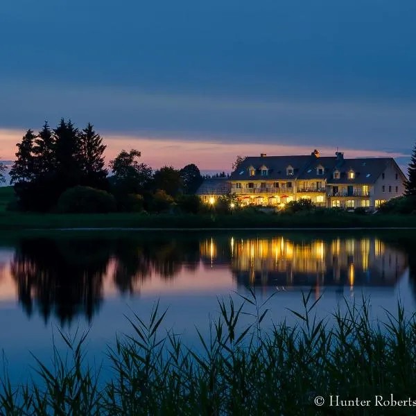 卢格兰瓦酒店，位于Lac des Rouges Truites的酒店