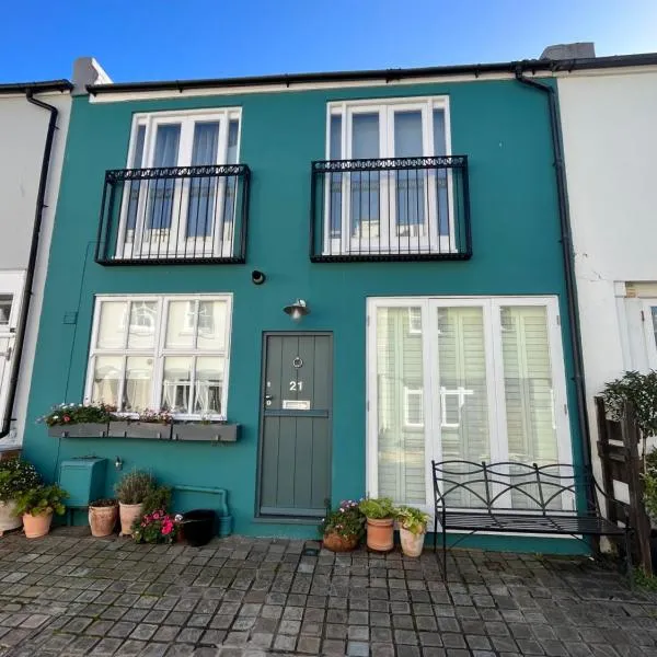 Charming BRIGHTONMEWS cottage parking 1min to sea&shops，位于布莱顿霍夫的酒店