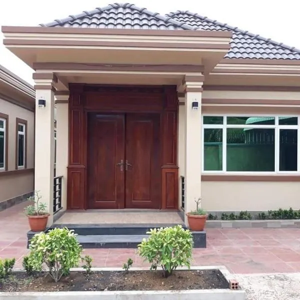 Serei Saophoan Villa Homestay，位于Sisophon 的酒店