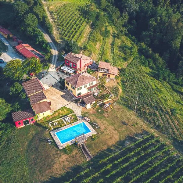 Agriturismo nelle Langhe - Tenuta MonteOliveto - Family Cottage，位于阿尔巴的酒店