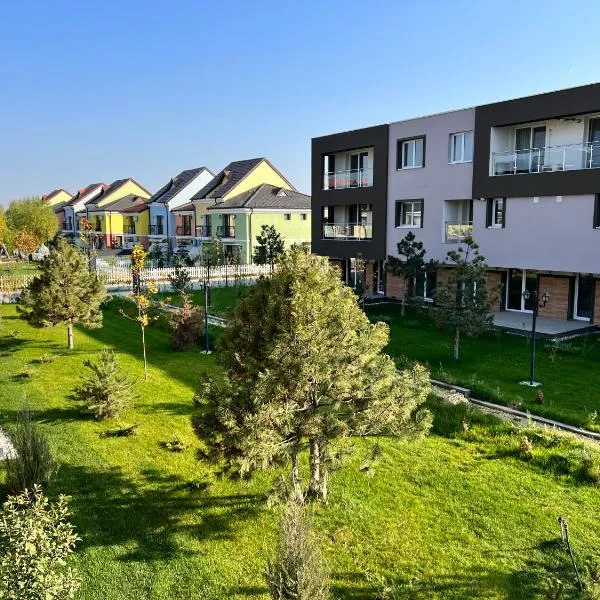 Libertatii Gardens Residences，位于Săftica的酒店