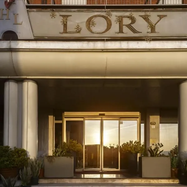 Hotel Lory & Ristorante Ferraro，位于切拉诺的酒店