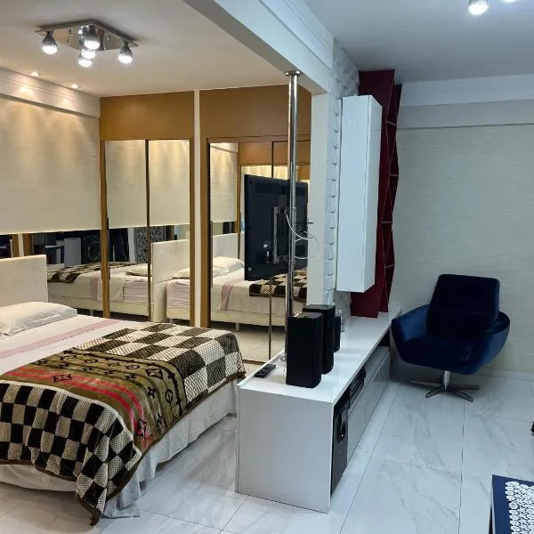 Loft com vista incrível para a Praia da Costa!，位于维拉维尔哈的酒店