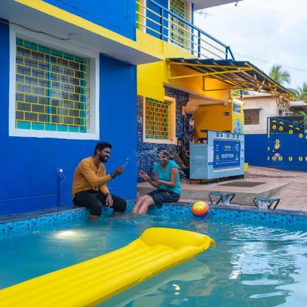 Shalom Backpackers Anjuna Goa，位于安君纳的酒店