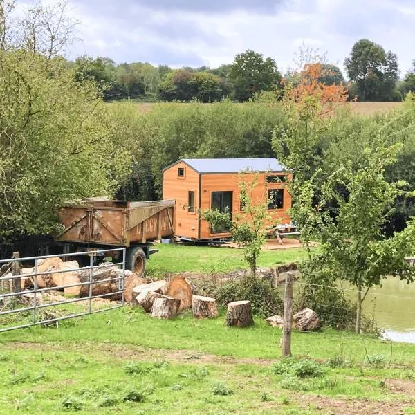 Joy Tiny House，位于Saint-Germain-le-Vieux的酒店