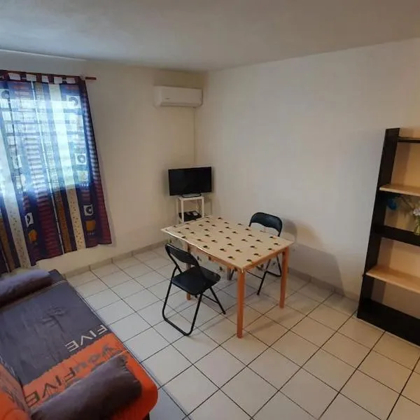 972D6 - Kaymit - Studio 20m2，位于舍尔谢的酒店