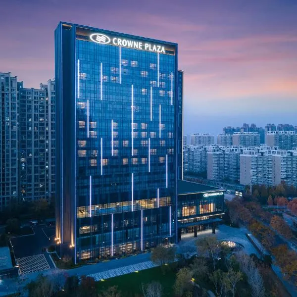 郑州高新皇冠假日酒店，位于Gouzhao的酒店