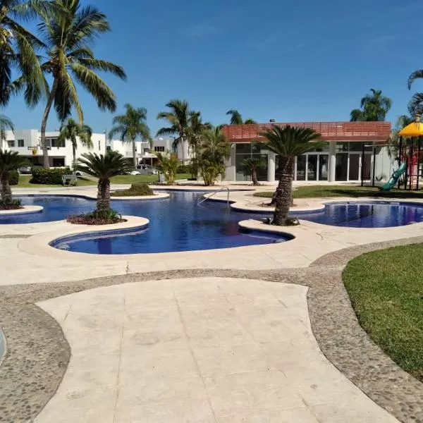 CASA CERRITOS MAZATLAN，位于马萨特兰的酒店