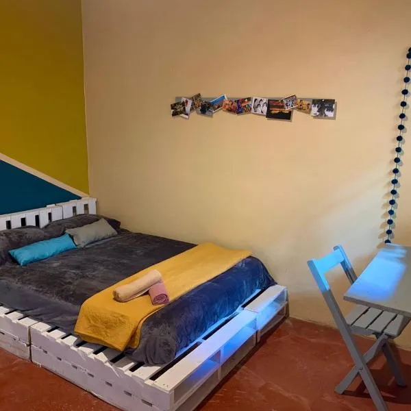 Hostal 23，位于圣克里斯托瓦尔-德拉斯卡萨斯的酒店